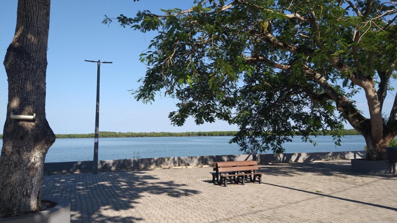 קרבלס O Paraiso E Aqui Abrolhos - Suite Privativa, Cama De Casal, Ar Condicionado E Tv - Cafe Da Manha De Frente Para O Mar מראה חיצוני תמונה